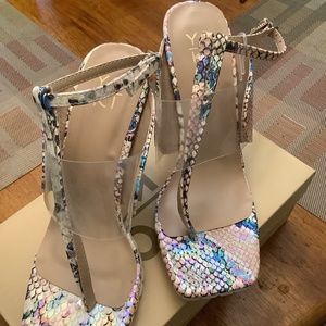 Multicolor animal print Thong Heel
